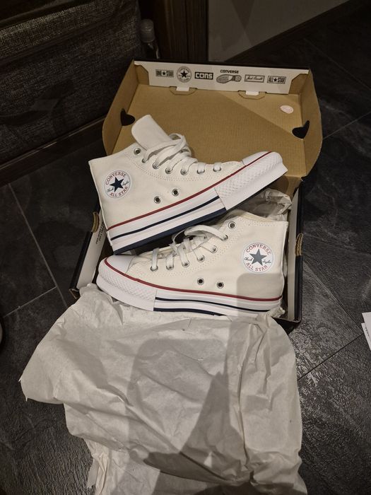 Converse marime  33,5