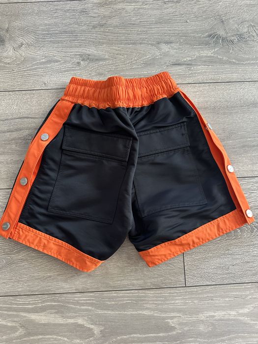 Pantaloni scurti copii Made by Society – negri cu portocaliu, marimea 2 (5-6 ani) – noi cu eticheta