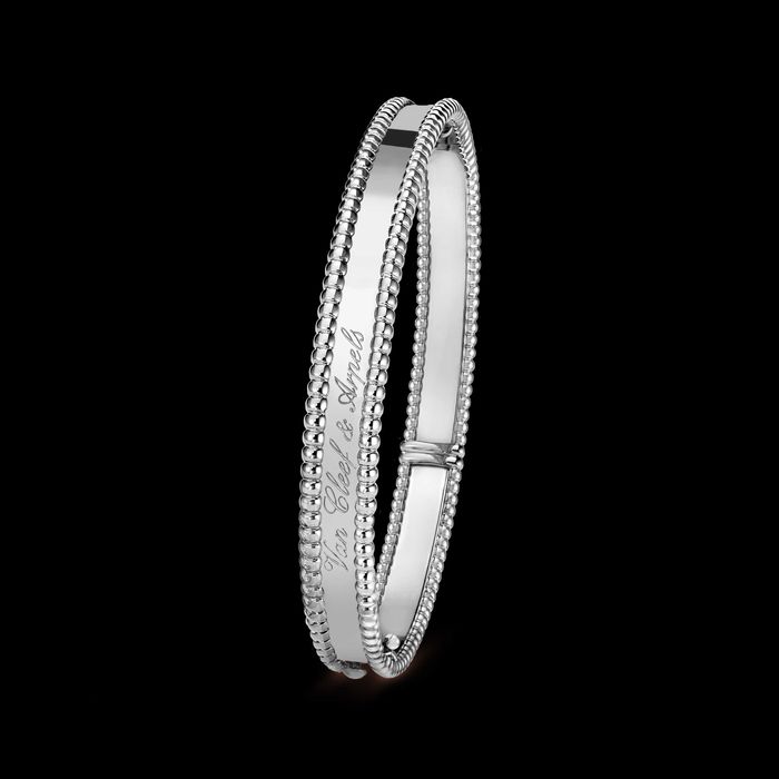 Van Cleef & Arpels VCA Silver Perlée Signature Дамска Гривна