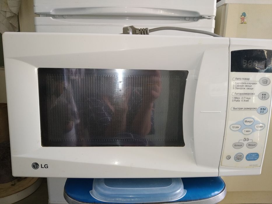 Микроволновая печь LG
