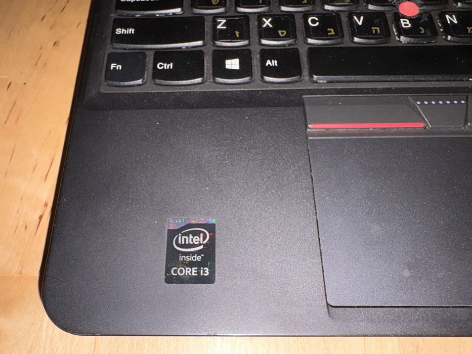 Vând laptop Lenovo ThinkPad