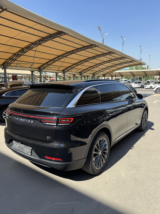 Leapmotor c11 hybrid 2025