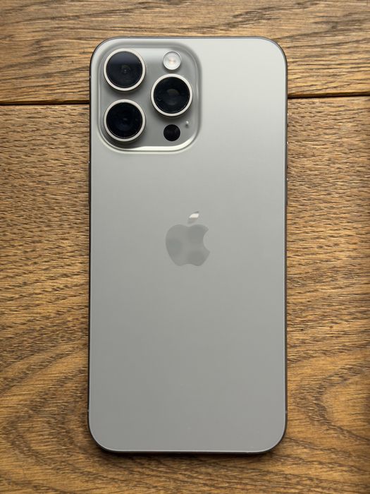 Iphone 15 Pro Max 256 за части