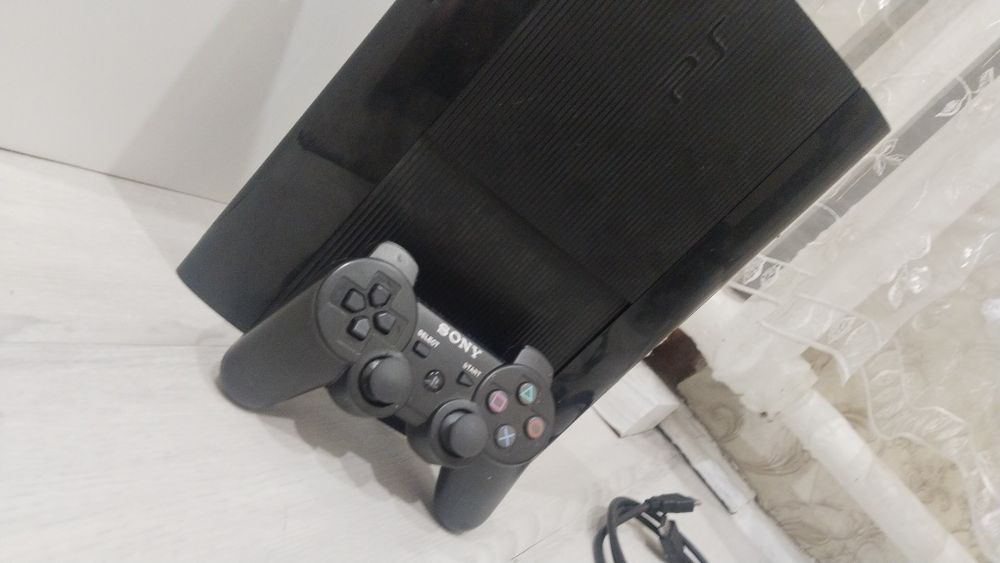 Playstation 3 super slim (Прошитая)