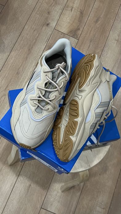 Adidas OZWEEGO ориг новые