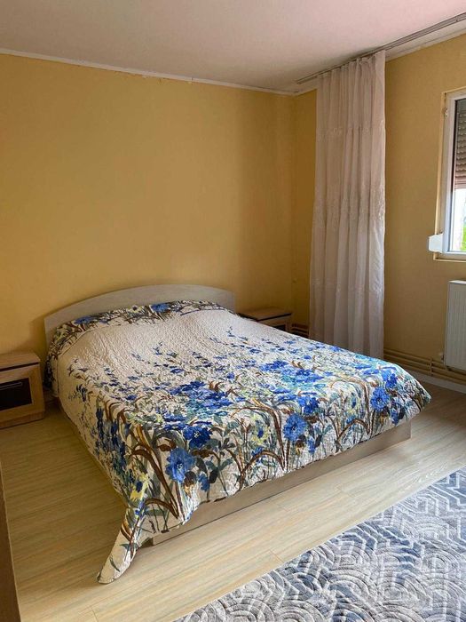 Inchiriez garsoniera in militari pe valea lunga