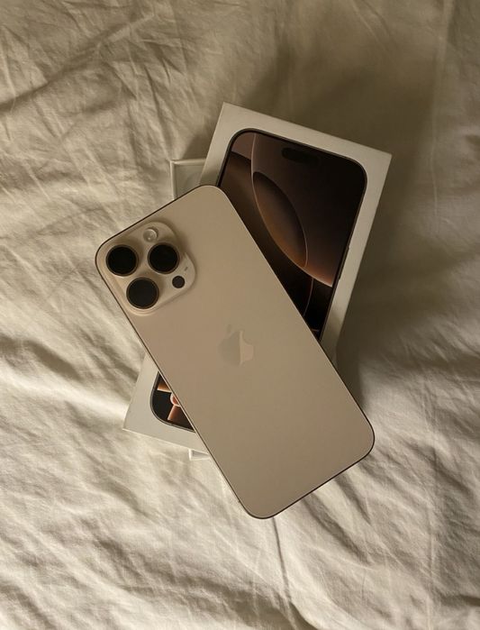 Iphone 16 Pro на гарантии