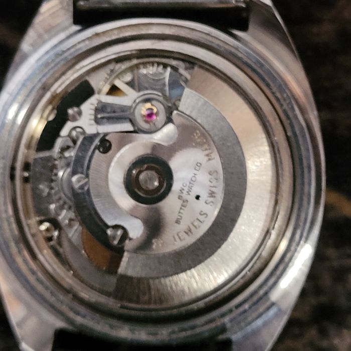 Часовник  BWC swiss automatic