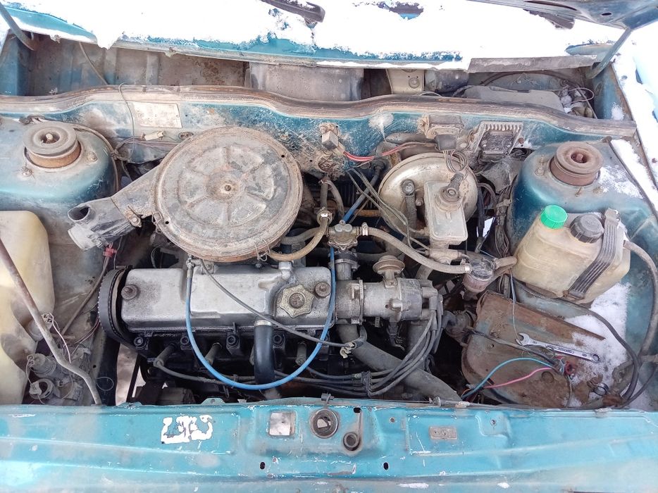 Продам ВАЗ 2109 сдесь не читаю!