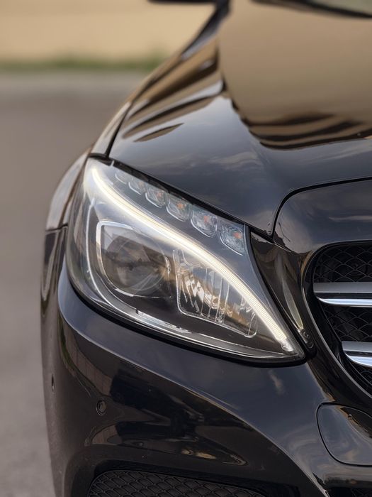 Vand Mercedes Benz C300 hybrid 2018