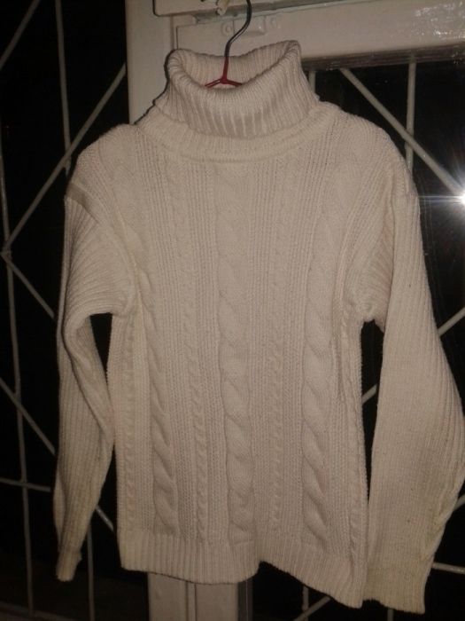 Теплые свитера