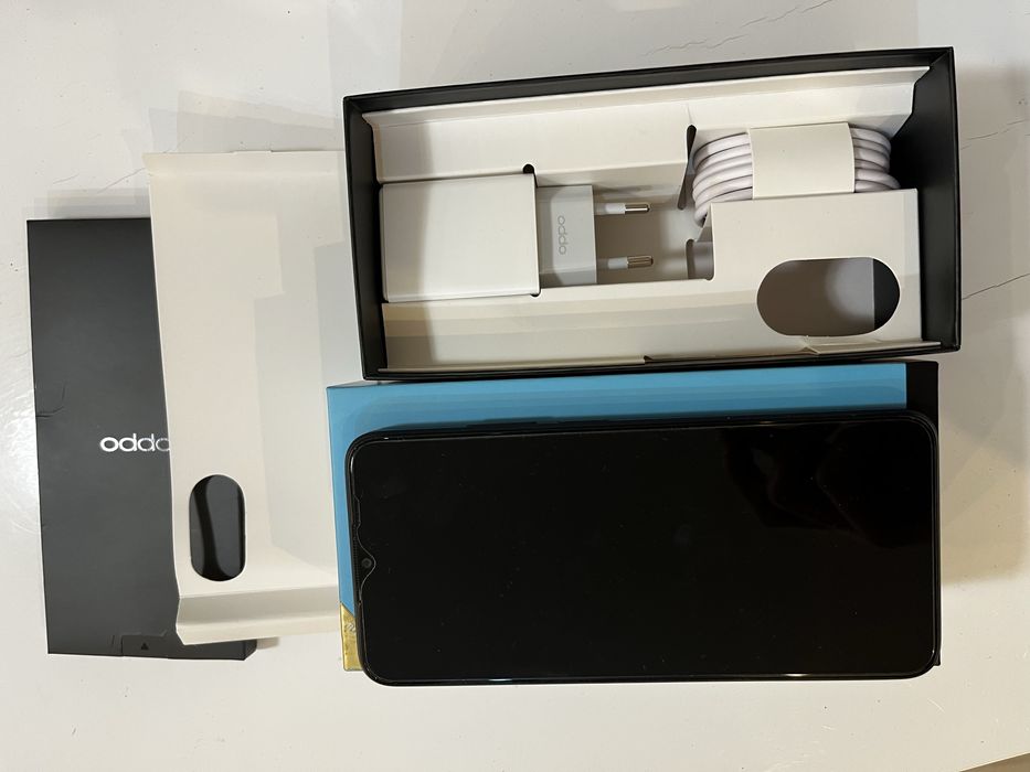 Telefon OPPO A17