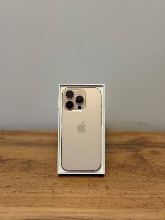 Продам iPhone 16 Pro 256 гб