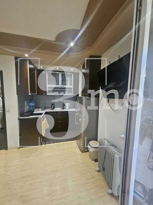 Продава се Двустаен апартамент в София, Дружба 2 - 74 кв.м за 2240 €/кв.м - Снимка #1