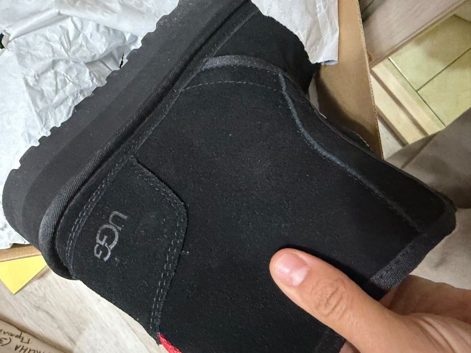 Продам угги, новые, размер 39-40