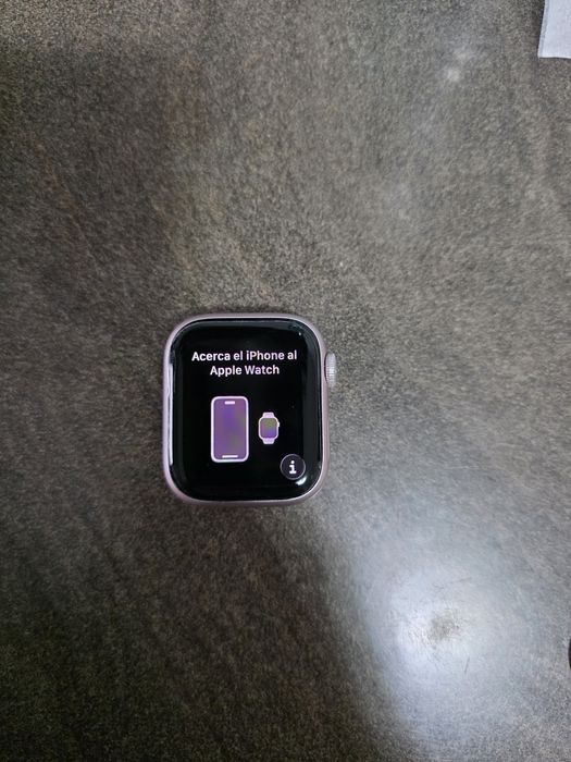 Apple Watch 9, GPS, Carcasa Pink Aluminium 41 mm, Light Pink Sport Ban