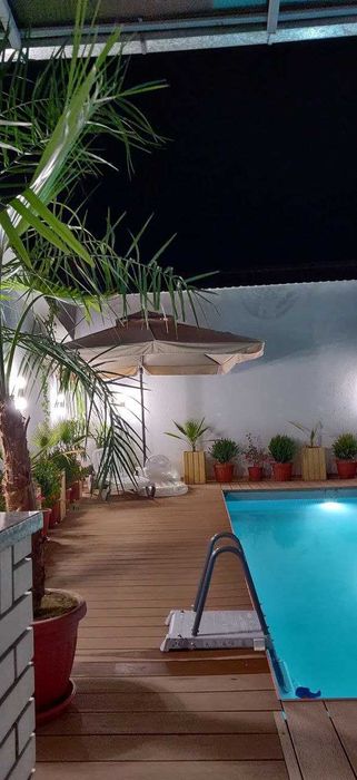 Продается каркасный бассейн Intex 7,32X3,66X1,32