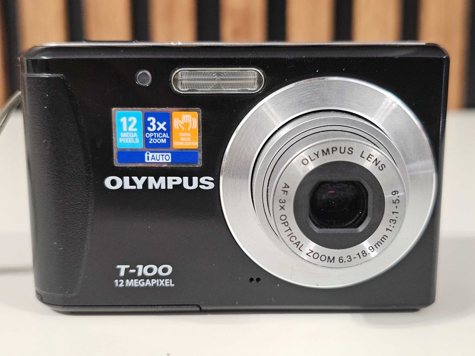 Y2K aparat foto digital compact Olympus T100 12MP 3xZoom