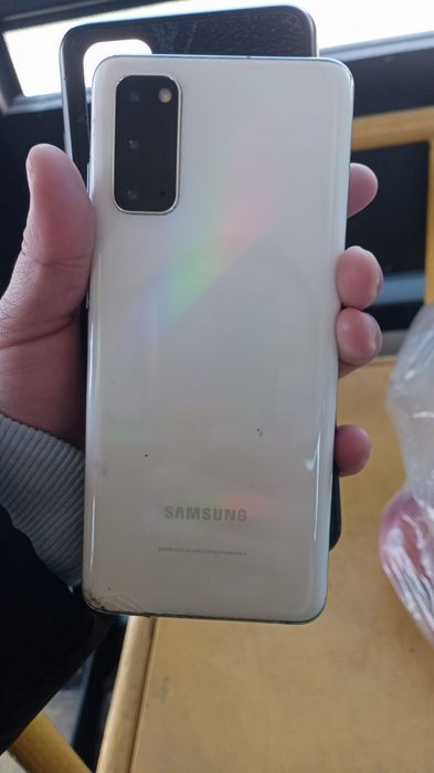 Продам САМСУНГ s 20