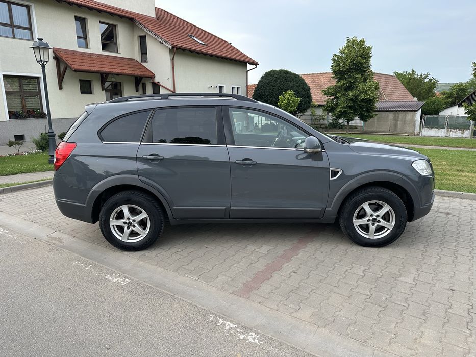 Chevrolet Captiva 4x4 • 150 CP • 7 Locuri