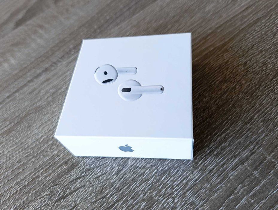 Apple AirPods 4 ANC