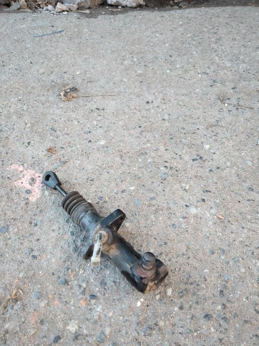 Запчасти на Пассат Б3