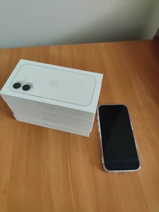 iPhone 17 белый. Глобальная версия.