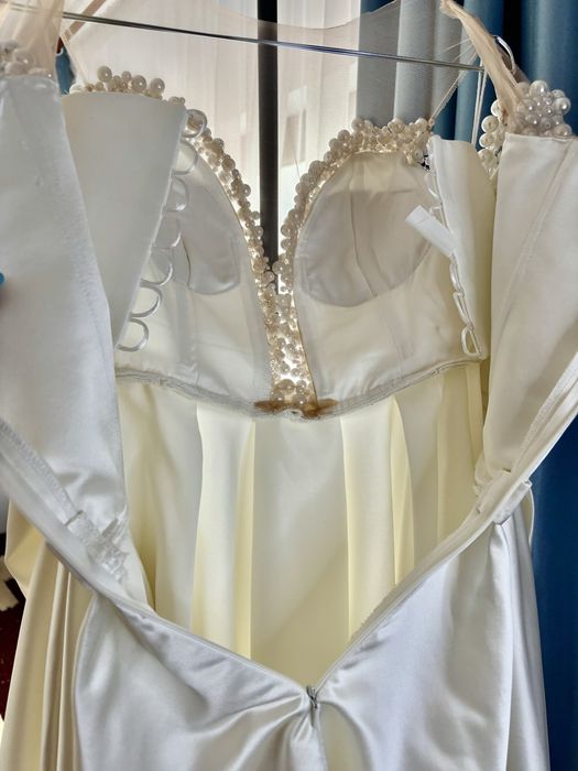 Rochie de  mireasă/cununie civila realizata in atelierul Xenei Coșeru