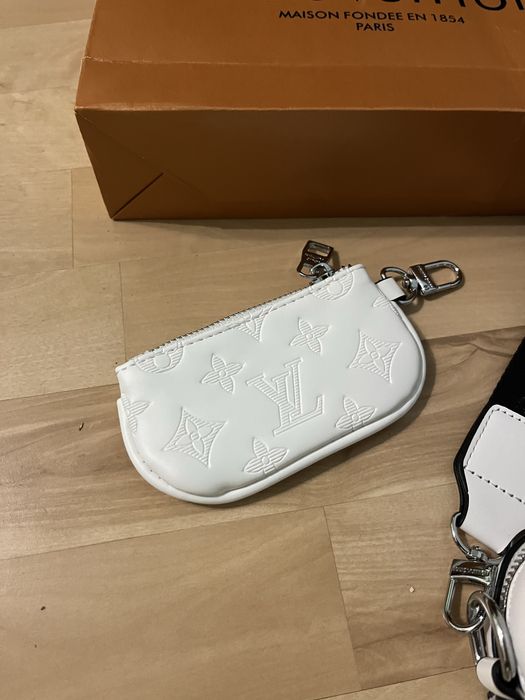 Дамска чанта Louis vuitton