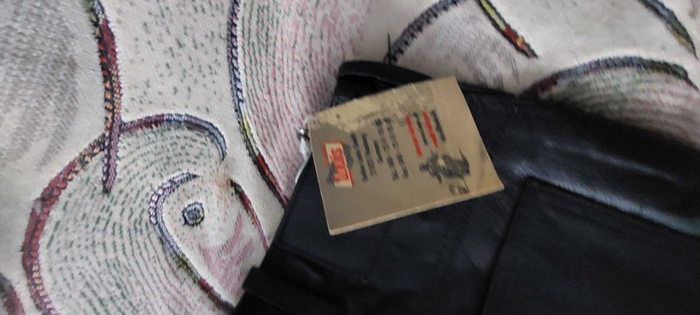 Продам  кожаные брюки