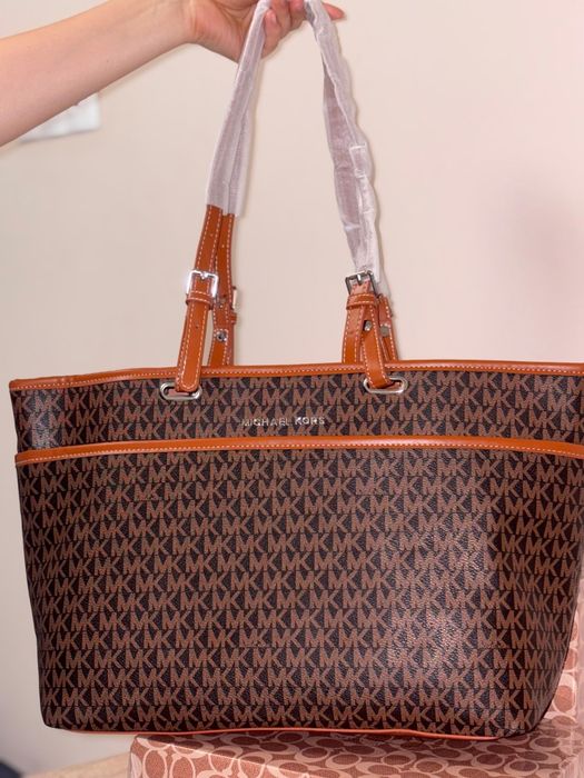 Продам Женские сумочки