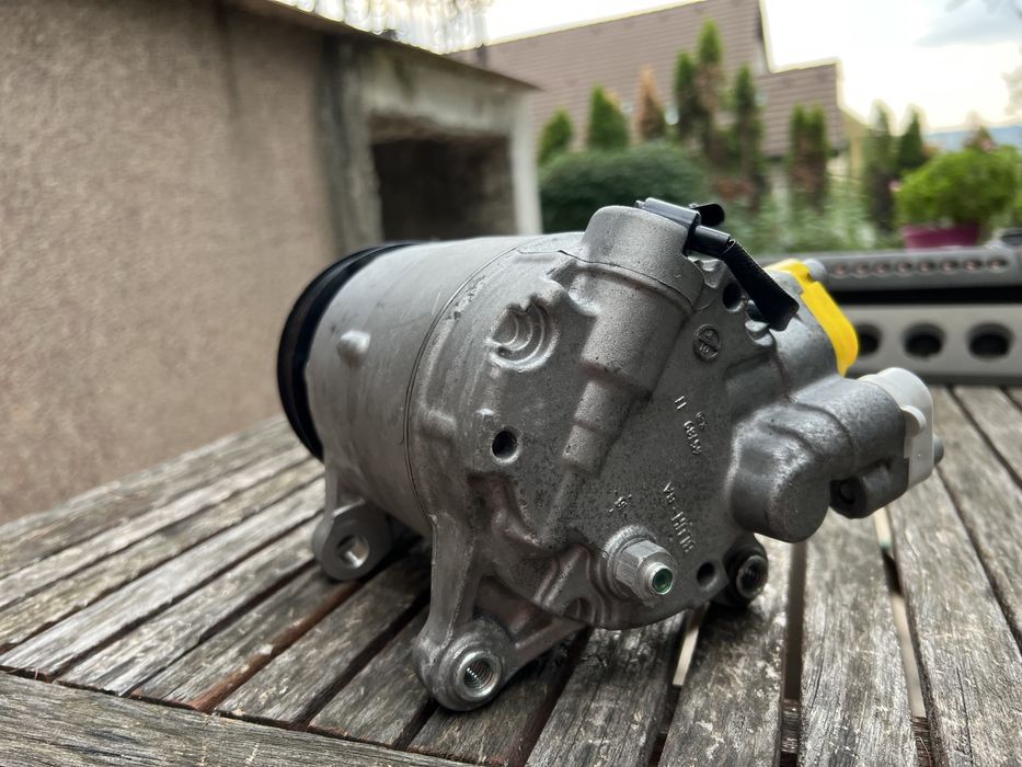 Compresor ac aer conditionat BMW Mini  F20 F21 F30  F31 F34 F36