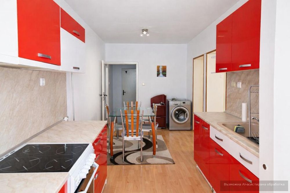 Тристаен апартамент  в гр.Варна, Цветен квартал!