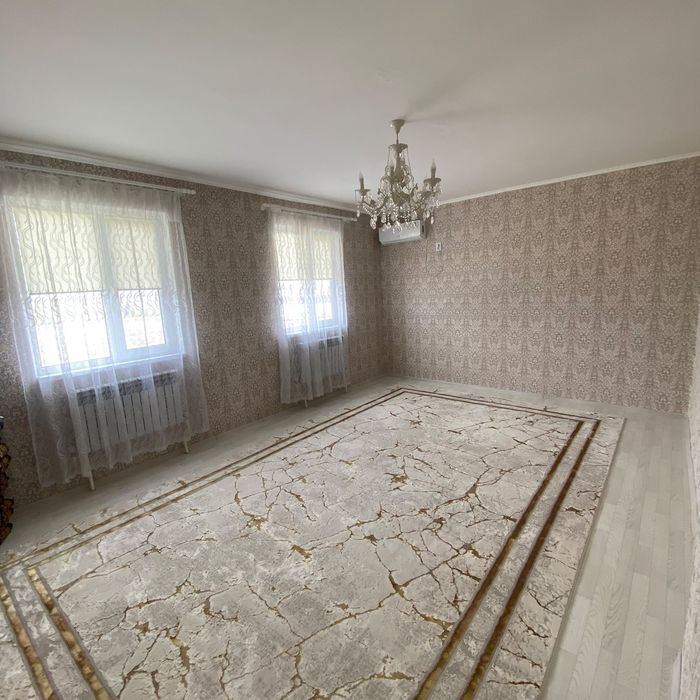 Барлық жағдайы жасалған 3 бөлмелі үй сатылады.