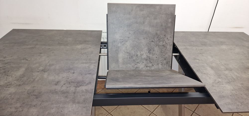 Masă de bucătărie