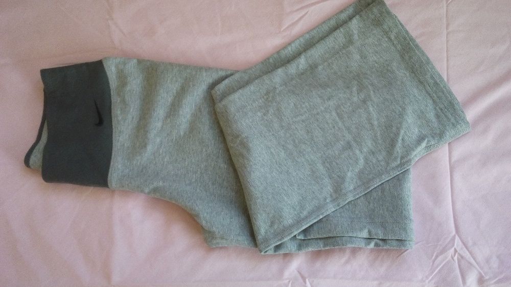 Оригинално долнище на ''NIKE''