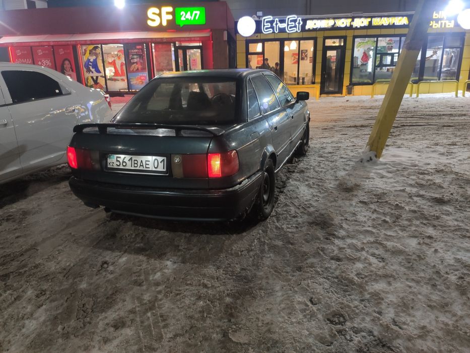 Продам Audi b4 1993