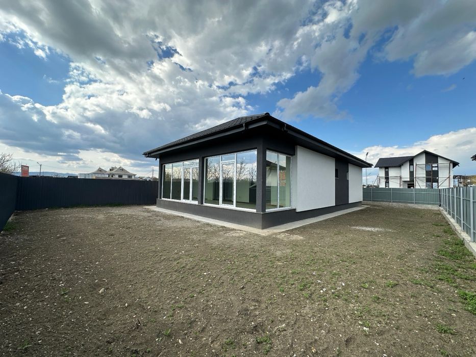 Casa parter , 3 dormitoare