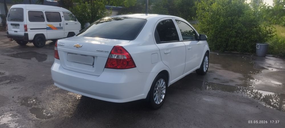 Nexia 3. Avtomat Sotiladi.