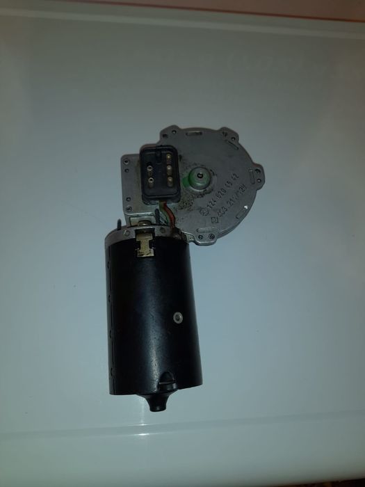 Продам моторчик от дворника