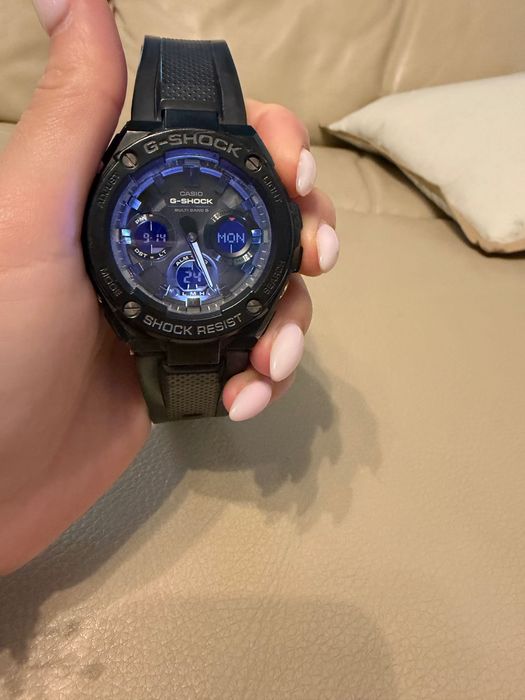 G-shock Casio часовник