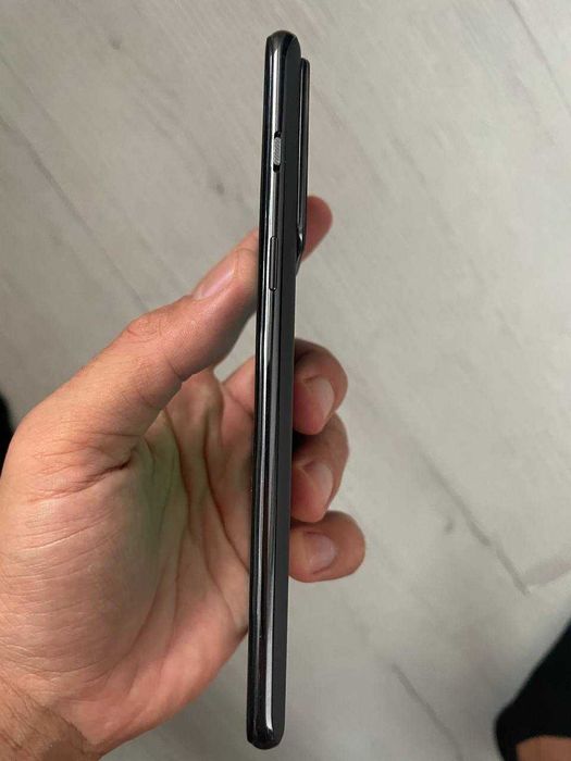 One Plus Nord 2T 12/256gb