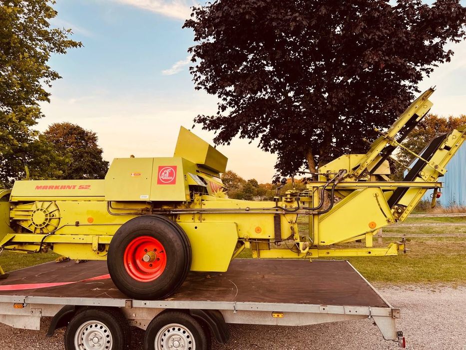 Claas Markant 52 Press Padborshik Belarus Claas Arion, Case tortadi