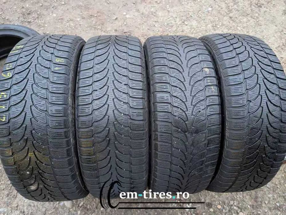 SET 4 Anvelope Iarna 215/60 R17 BRIDGESTONE Blizzak LM005 96H