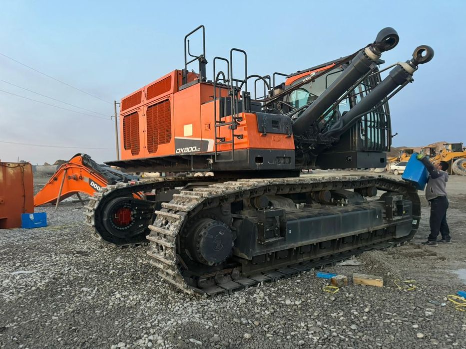 Продам эксковатор