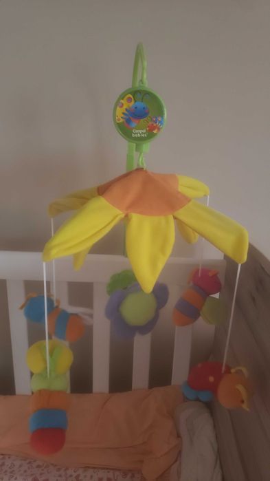 Музикална въртележка за кошара