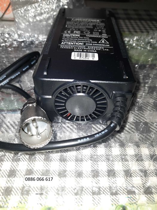 зарядно 24V 5A с кръгла букса за инвалидна количка