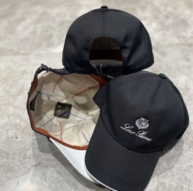 Sapca Loro Piana premium material in cu captuseala bumbac sau polieste