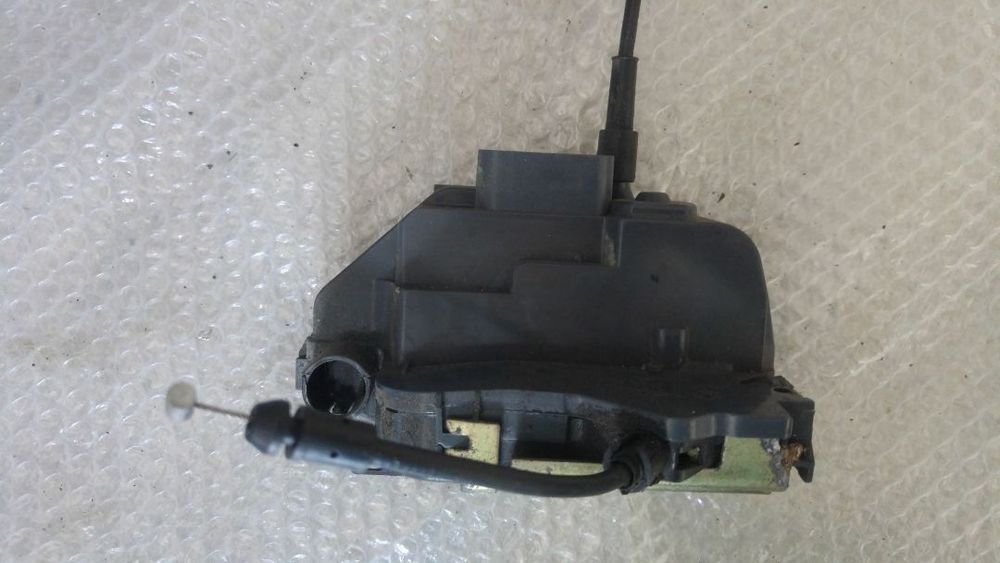 broasca dreapta renault megane 2 2 usi