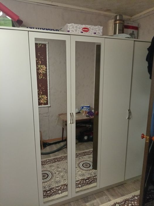 Продам 2 телевиз для кухни по 15 тыс,